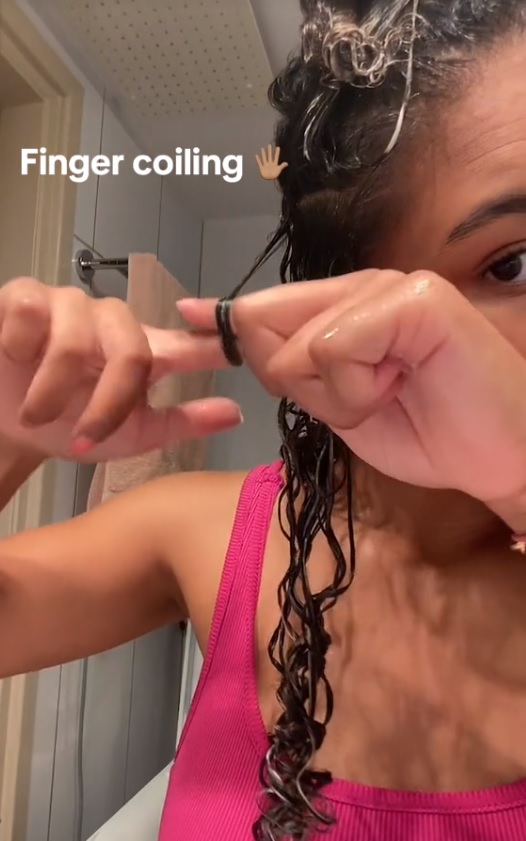 tiktok haarpro finger coiling